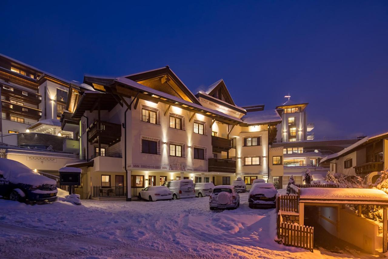 Apart-Hotel Aurora Fiss Exteriör bild